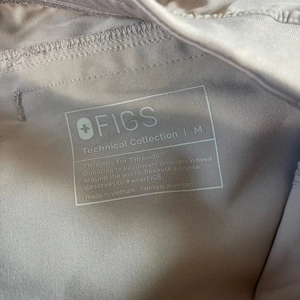 FIGS Scrub‎ Pants Mens Medium Sand T2001 Technical Collection Cargo Straight Leg